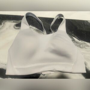 Athleta White Sports Bra Intimates 34 B